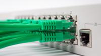 Grøn data - lan switch - internet - web - ledninger - 3840x2160