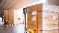 Palleløfter - kasser - leverance - lagerhal - 3840x2160